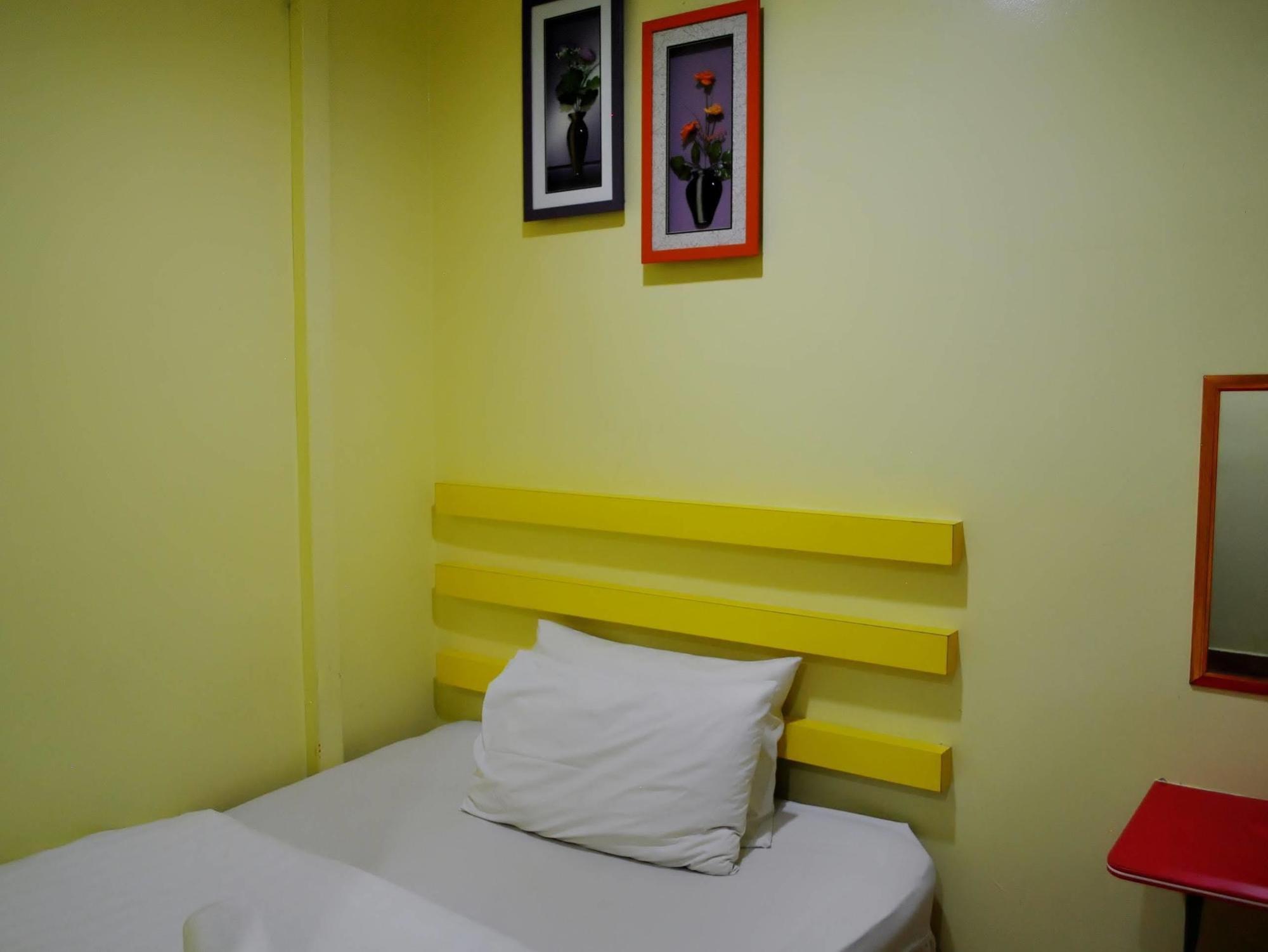 Rest & Go Hotel Shah Alam @ Uitm & Hospital Shah Alam Dış mekan fotoğraf